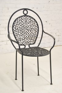 krzesło ogrodowe z kutego żelaza